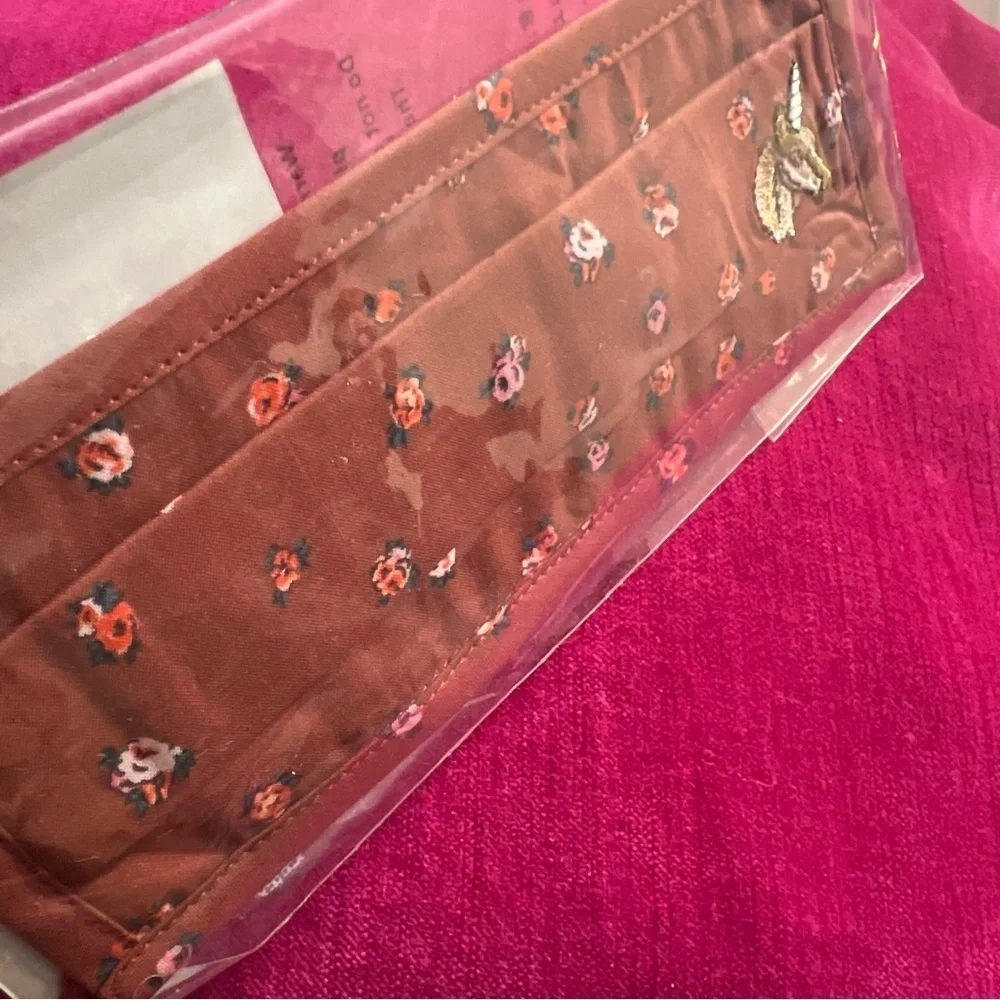Coach Mask NWT